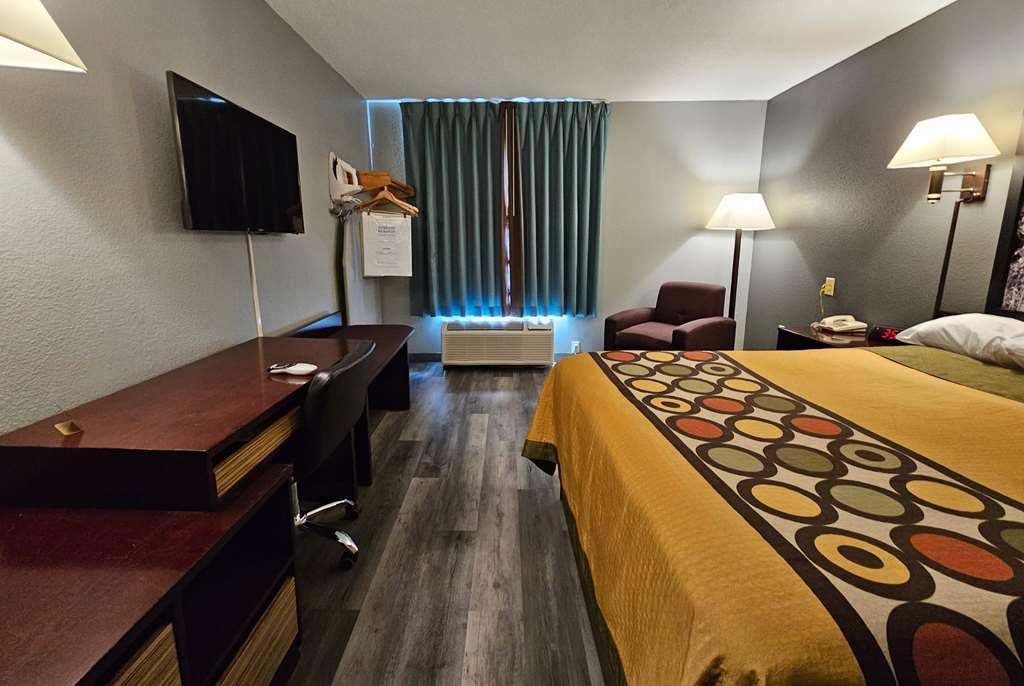 Super 8 By Wyndham Cloverdale In Zimmer foto